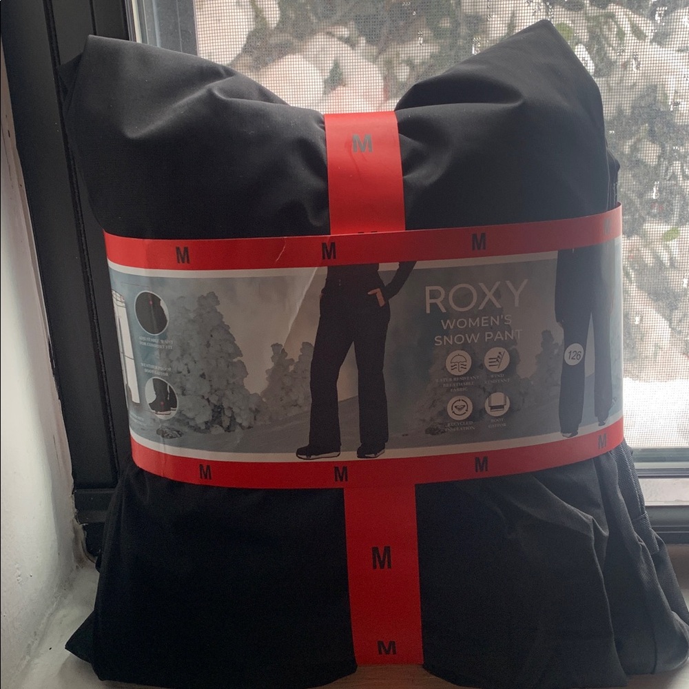 NWT Roxy Black Snow Pants (medium) - Picture 2 of 8